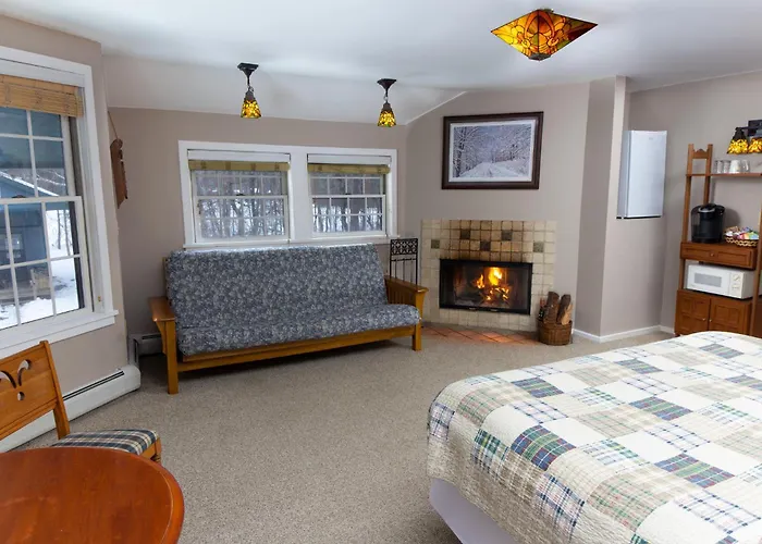Trails End Inn